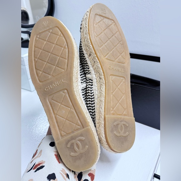 Authentic Chanel Espadrilles size 40 - Picture 5 of 7